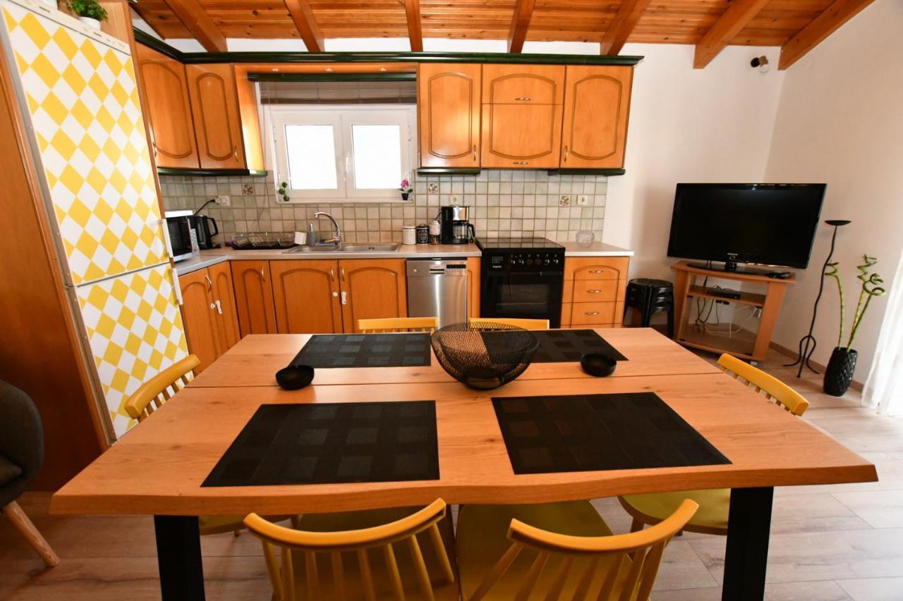 Downtown Loft Apartment Aígion Luaran gambar