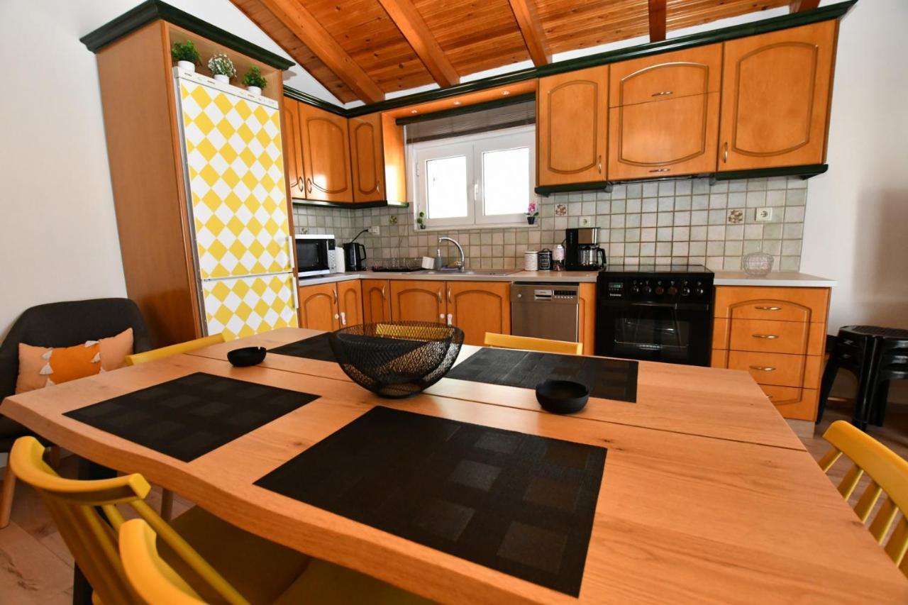 Downtown Loft Apartment Aígion Luaran gambar