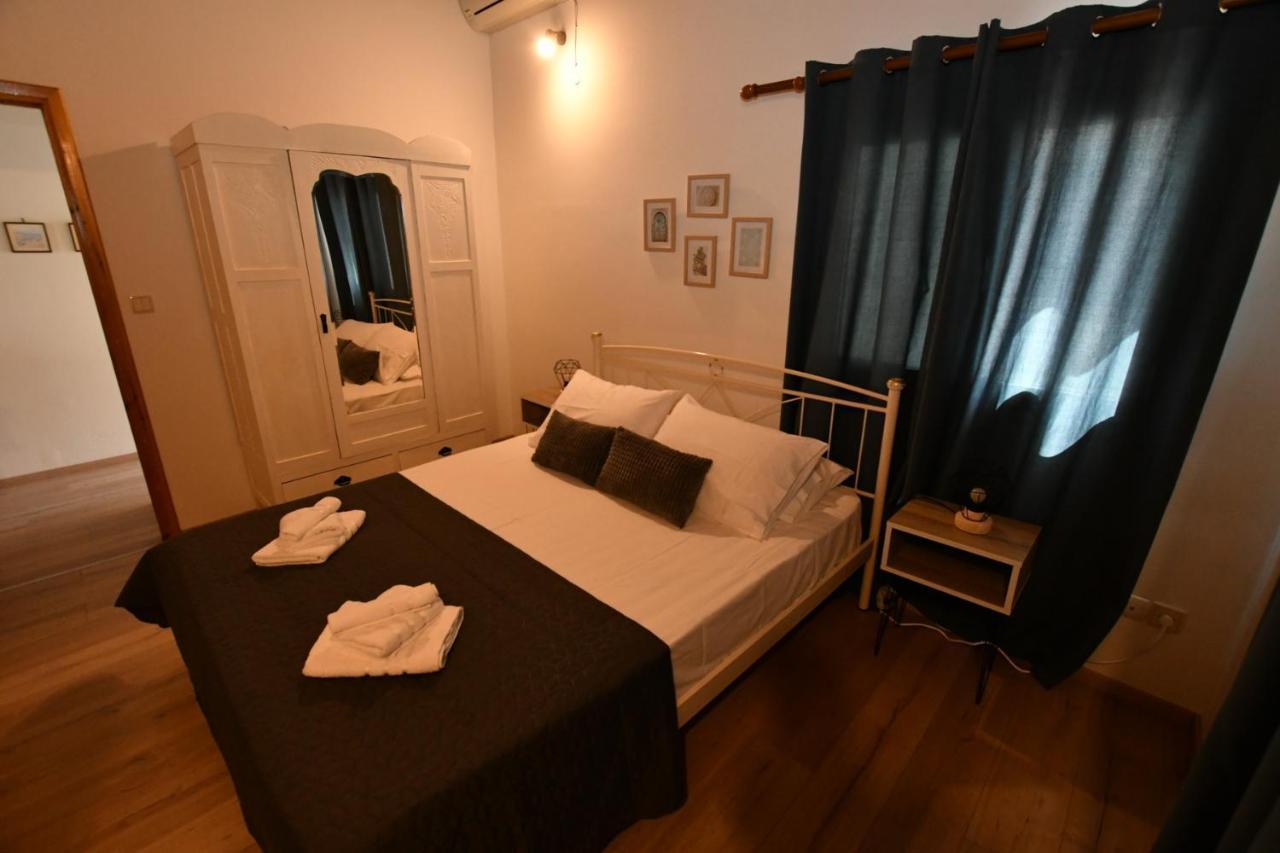 Downtown Loft Apartment Aígion Luaran gambar